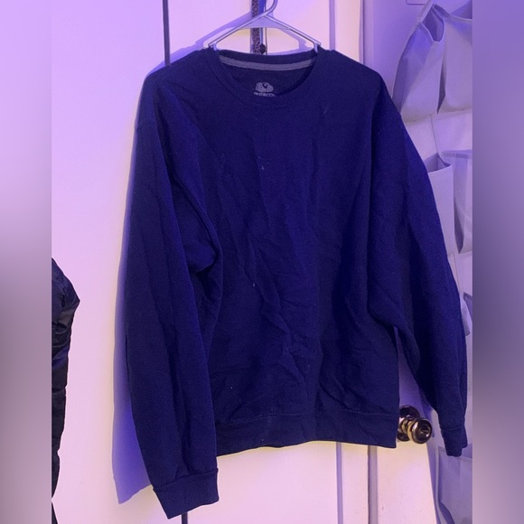 Sweatshirt - Picture 2 of 2